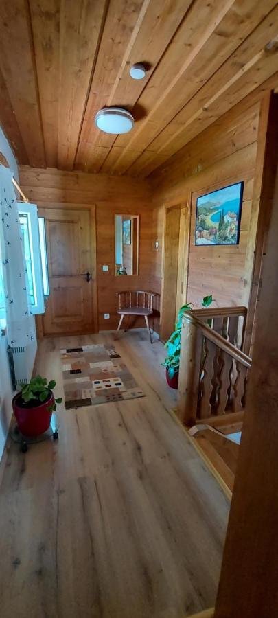 Ruhig Gelegene Ferienwohnung Im Gruenen Mit Terrasse Und Kleinem Garten Rotthalmuenster Exterior photo